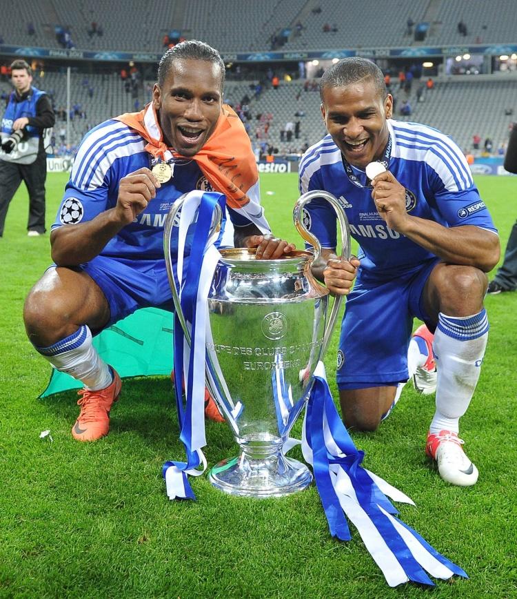 华体会体育包含TES不断突破！，德罗巴连续十场比赛得分超过重返赛场再创辉煌时刻的词条